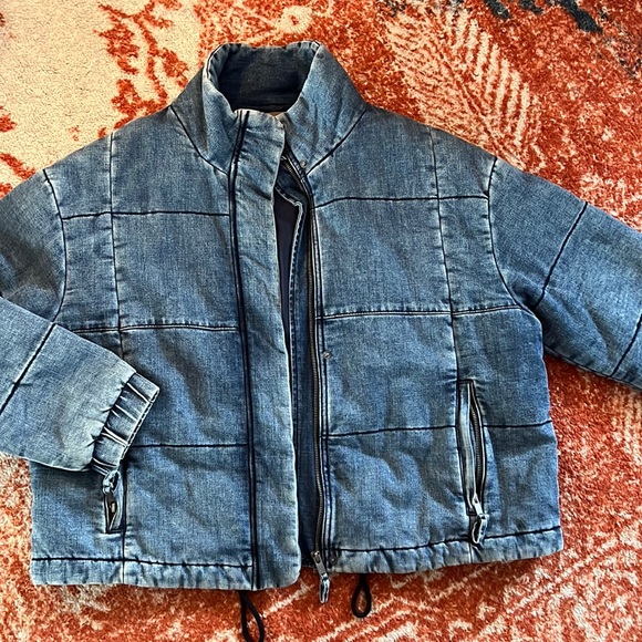 American Eagle Quilted Denim Jacket - Picture 1 of 6